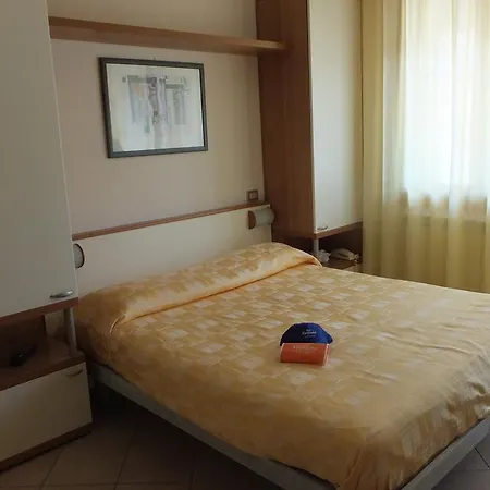 Hotel Nettuno Sottomarina Camera foto