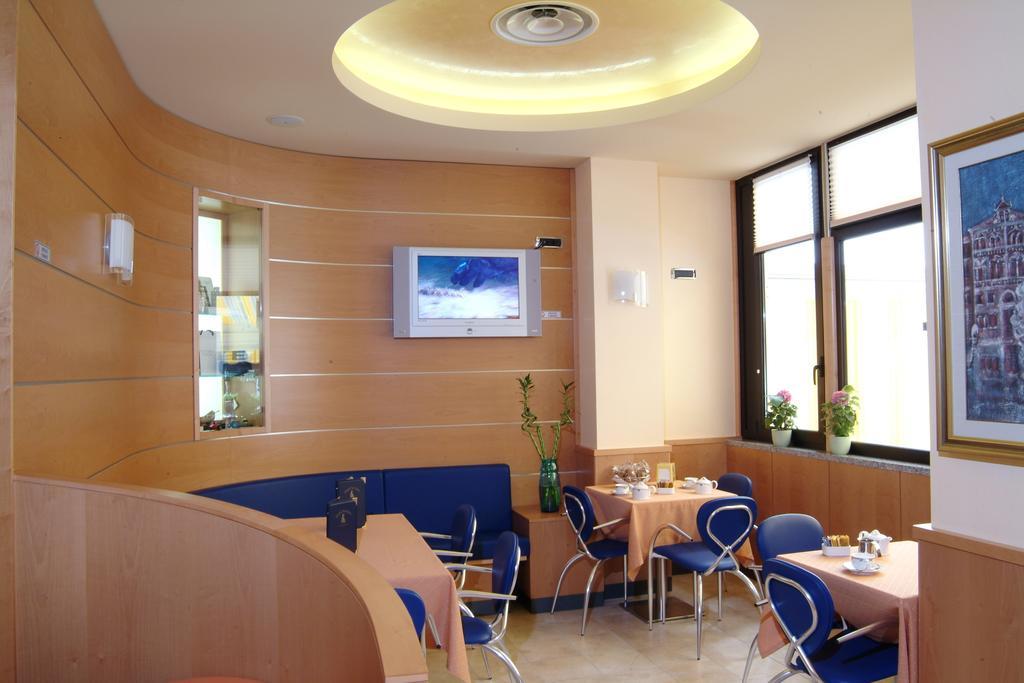 Nettuno 3* Sottomarina